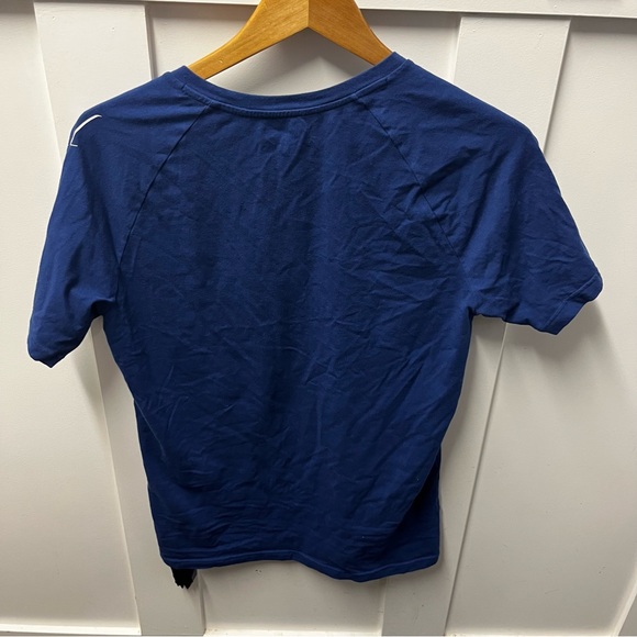 ⬇️$45 Emporio Armani navy short sleeve t shirt - Picture 3 of 5